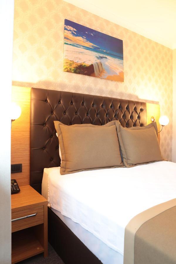 Otel Grand Lark Istanbul Exterior foto